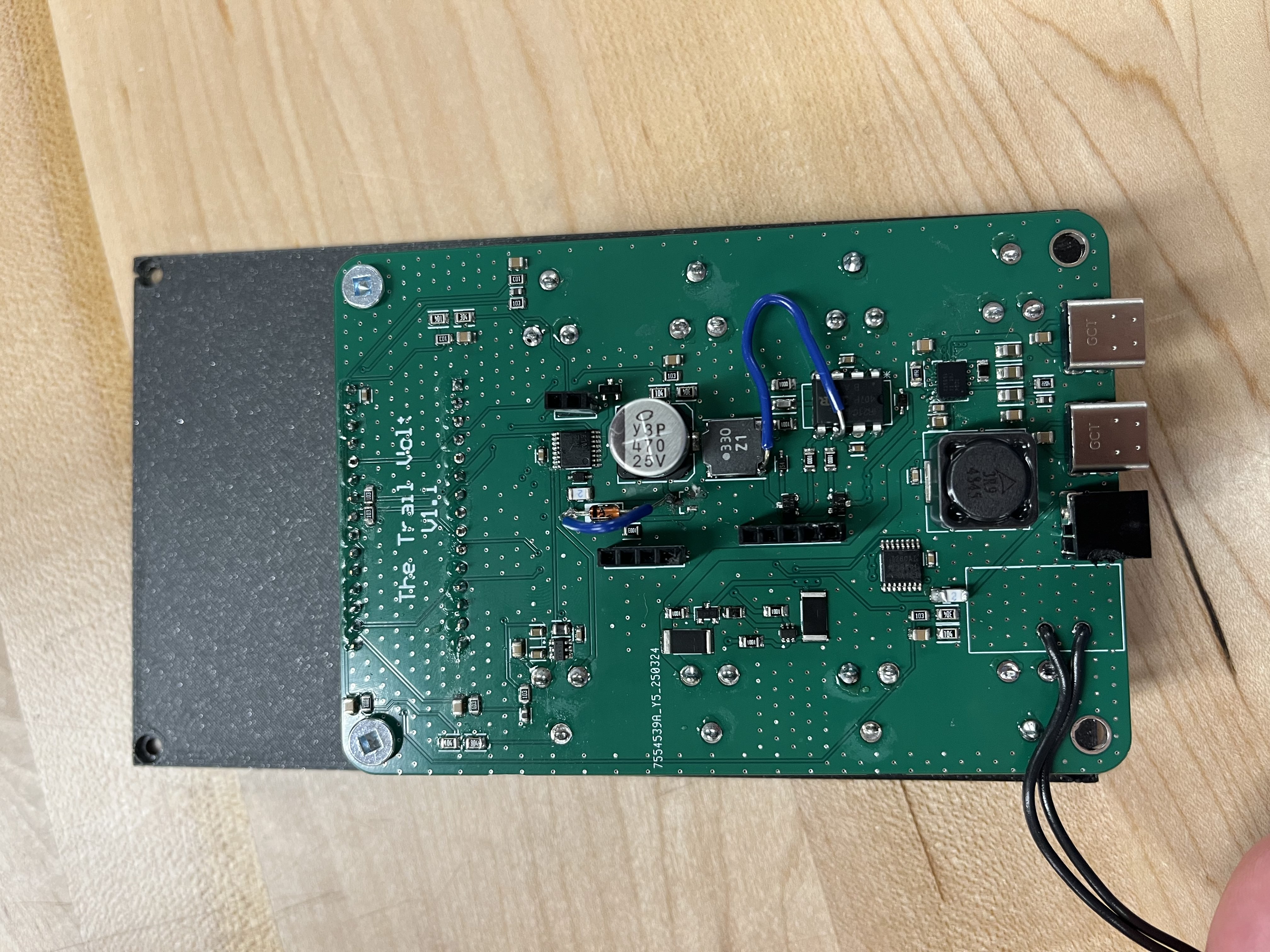 Battery bank physical circuit